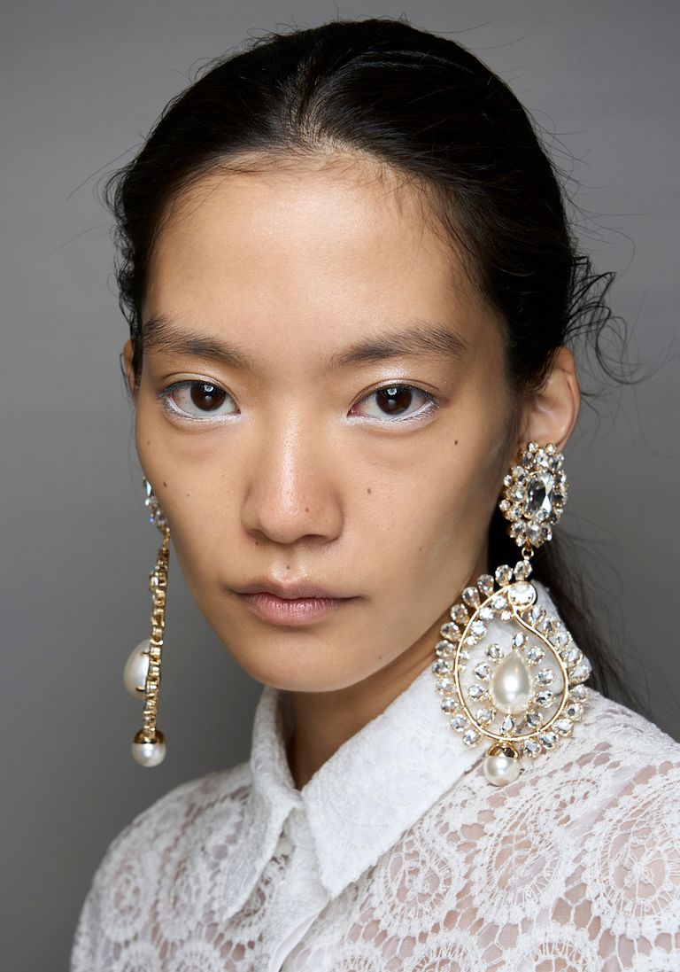 Губи, стрілки, сяйво – головні тренди макіяжу 2026 golye5, 21, Губи, стрілки, сяйво – головні тренди макіяжу 2026 макияж