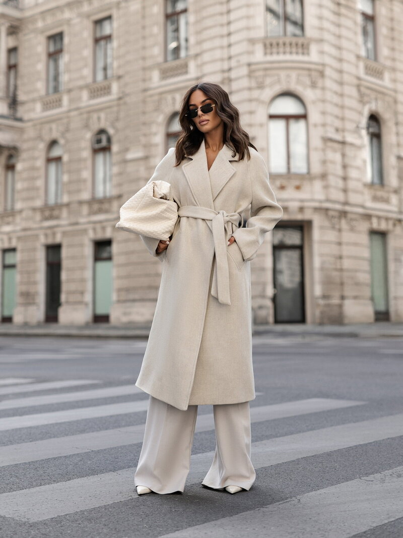 Осінь 2025: трендові жіночі пальта, які підкорюють серця та вулиці halat 1, 2, Осінь 2025: трендові жіночі пальта, які підкорюють серця та вулиці пальто