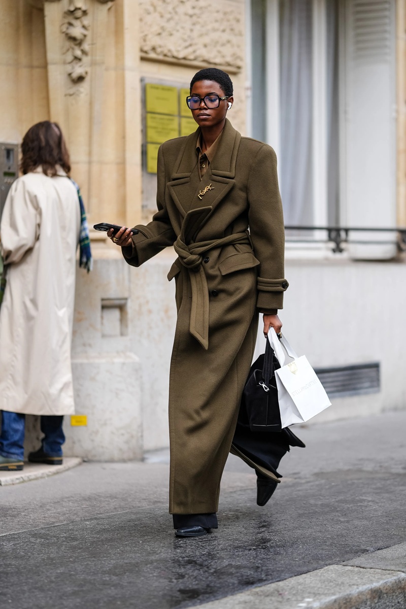 Осінь 2025: трендові жіночі пальта, які підкорюють серця та вулиці klassik2, 4, Осінь 2025: трендові жіночі пальта, які підкорюють серця та вулиці пальто