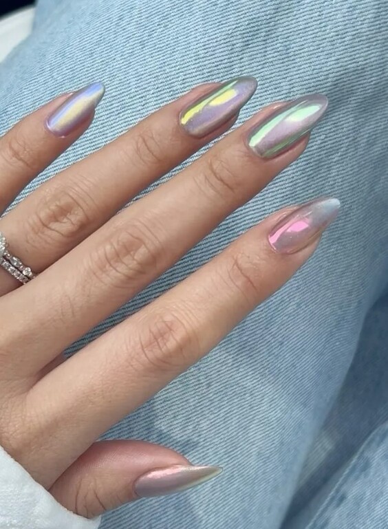 Чим позначиться 2026 у сфері нейл-дизайну? Тенденції у манікюрі, новинки+85 фото koshachij3, 39, Чим позначиться 2026 у сфері нейл-дизайну? Тенденції у манікюрі, новинки+85 фото дизайн