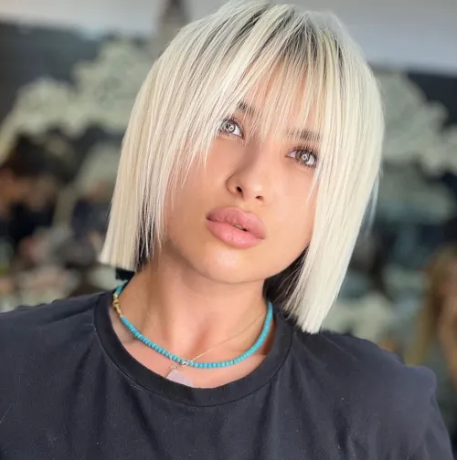 Короткі жіночі стрижки з чубчиком, які варто спробувати цього року! Назви з фото krug2 1, 61, Короткі жіночі стрижки з чубчиком, які варто спробувати цього року! Назви з фото стрижки с челкой