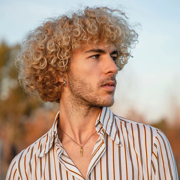 Які чоловічі зачіски середньої довжини зараз в моді? Назви подовжених стрижок+фото kudri 1, 61, Які чоловічі зачіски середньої довжини зараз в моді? Назви подовжених стрижок+фото мужские стрижки