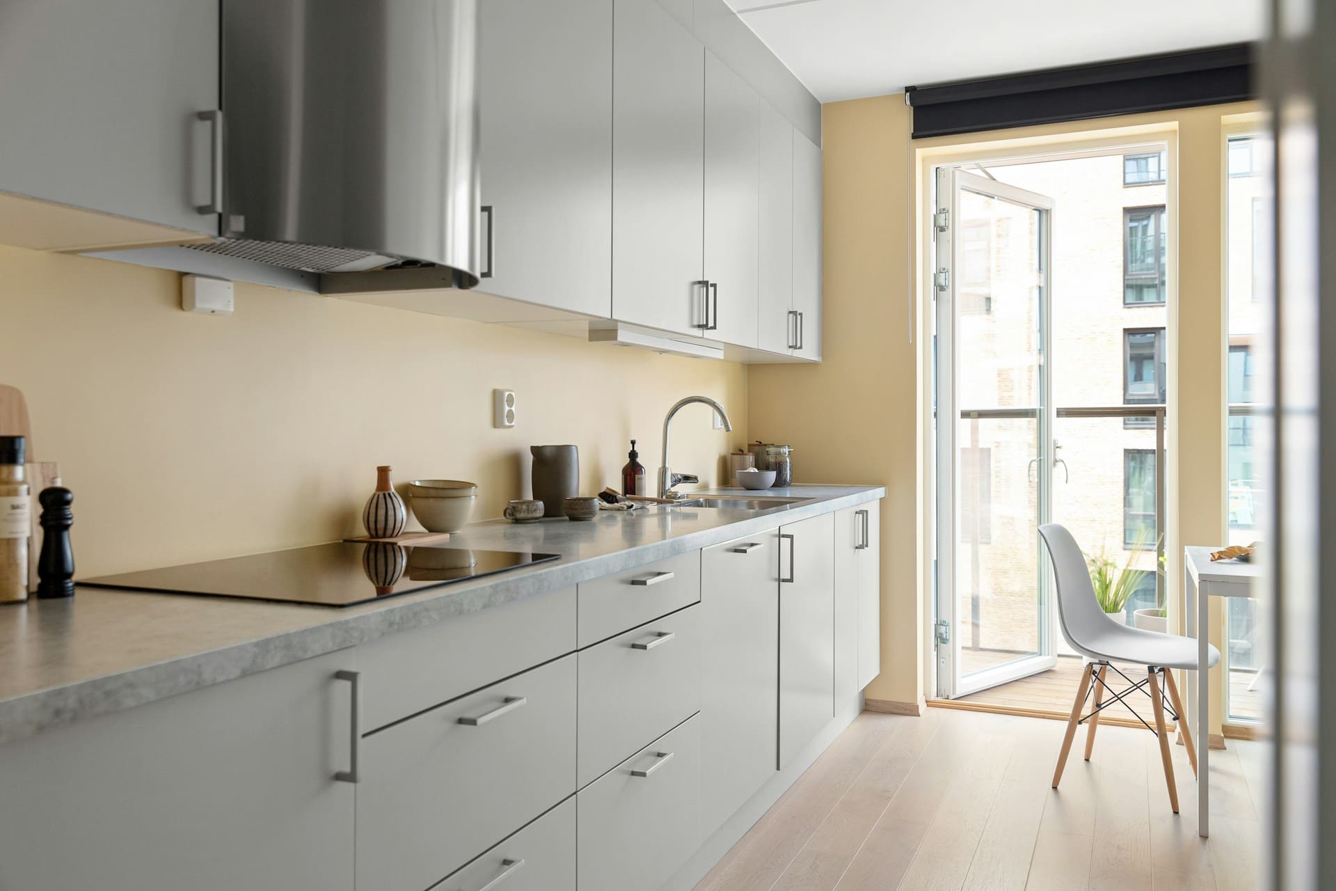 kuhnja v suchasnomu stuli 43 1, 14, Дизайн кухні в сучасному стилі: секрети оформлення, фото ідей кухні в сучасному стилі