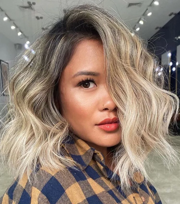 Кращі стрижки для кучериків у 2026 році: вибираємо за типом обличчя та довжиною волосся. lob 2, 26, Кращі стрижки для кучериків у 2026 році: вибираємо за типом обличчя та довжиною волосся. стрижки