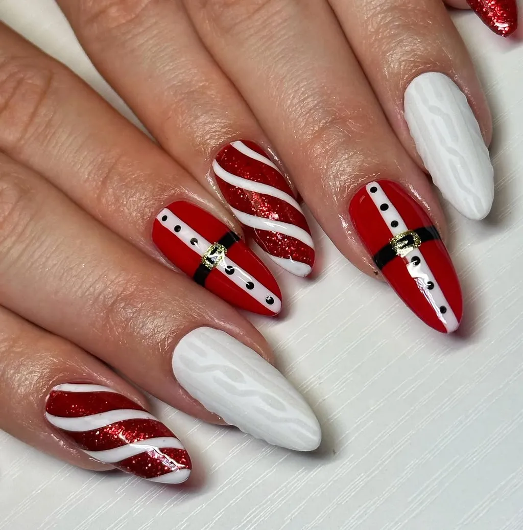 65 найкращих фото-ідей новорічного манікюру 2026: тренди, кольори, декор long2 1, 66, 65 найкращих фото-ідей новорічного манікюру 2026: тренди, кольори, декор Манікюр 2026