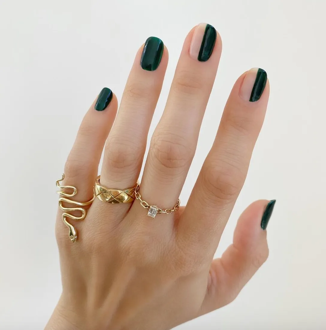 Грошовий манікюр на Серпень 2026: найвдаліший колір та дизайн. Найкращі дні для манікюру manicure august 22 1, 11, Грошовий манікюр на Серпень 2026: найвдаліший колір та дизайн. Найкращі дні для манікюру Манікюр на серпень 2026