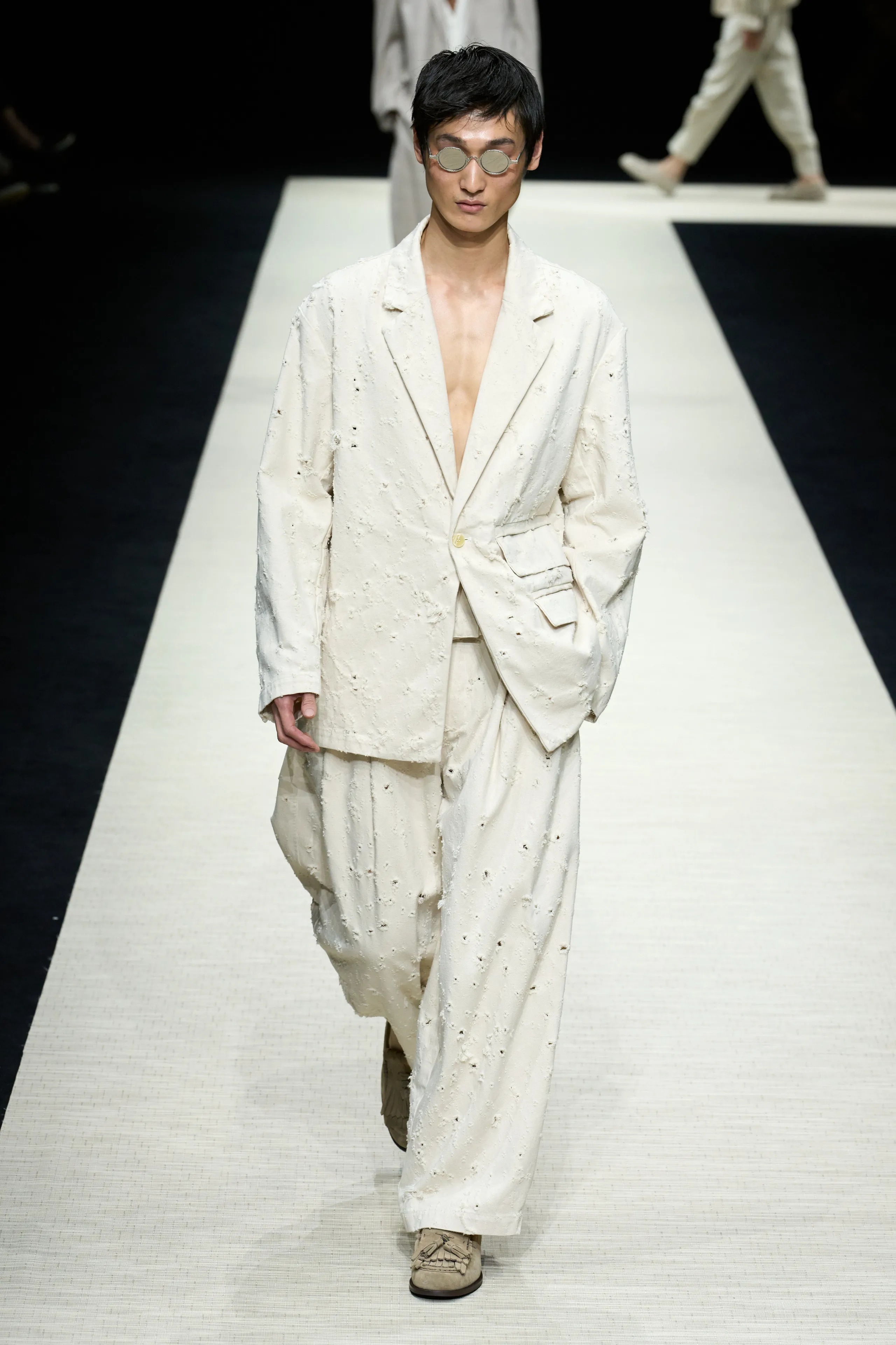 Як вибрати ідеальні сонцезахисні окуляри: тренди 2026 року metall3, 35, Як вибрати ідеальні сонцезахисні окуляри: тренди 2026 року очки