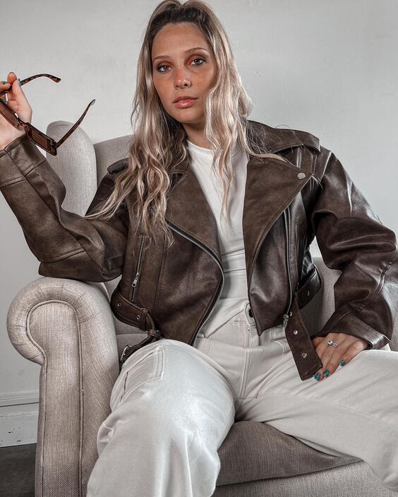 Які жіночі куртки модні восени? Гарячі тренди з фото moto7, 44, Які жіночі куртки модні восени? Гарячі тренди з фото женские куртки