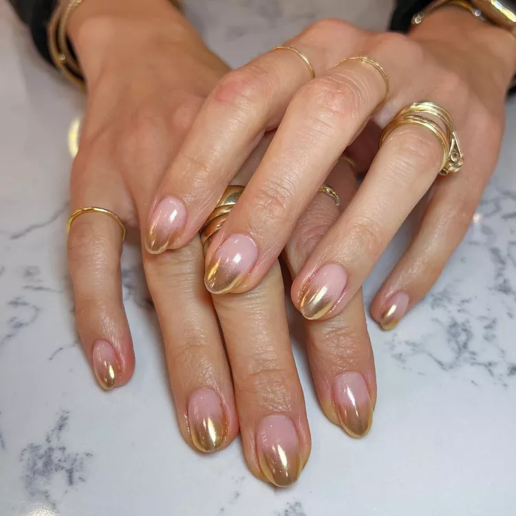 Манікюр мигдаль: розкішні та сміливі тенденції сезону (55 фото) ombre2, 21, Манікюр мигдаль: розкішні та сміливі тенденції сезону (55 фото) Мигдаль манікюр
