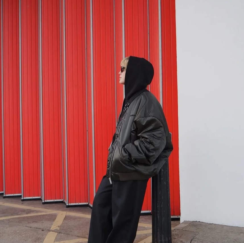 Найактуальніші моделі та забарвлення жіночих курток на весну 2026 року! Фото over2 1, 18, Найактуальніші моделі та забарвлення жіночих курток на весну 2026 року! Фото куртки