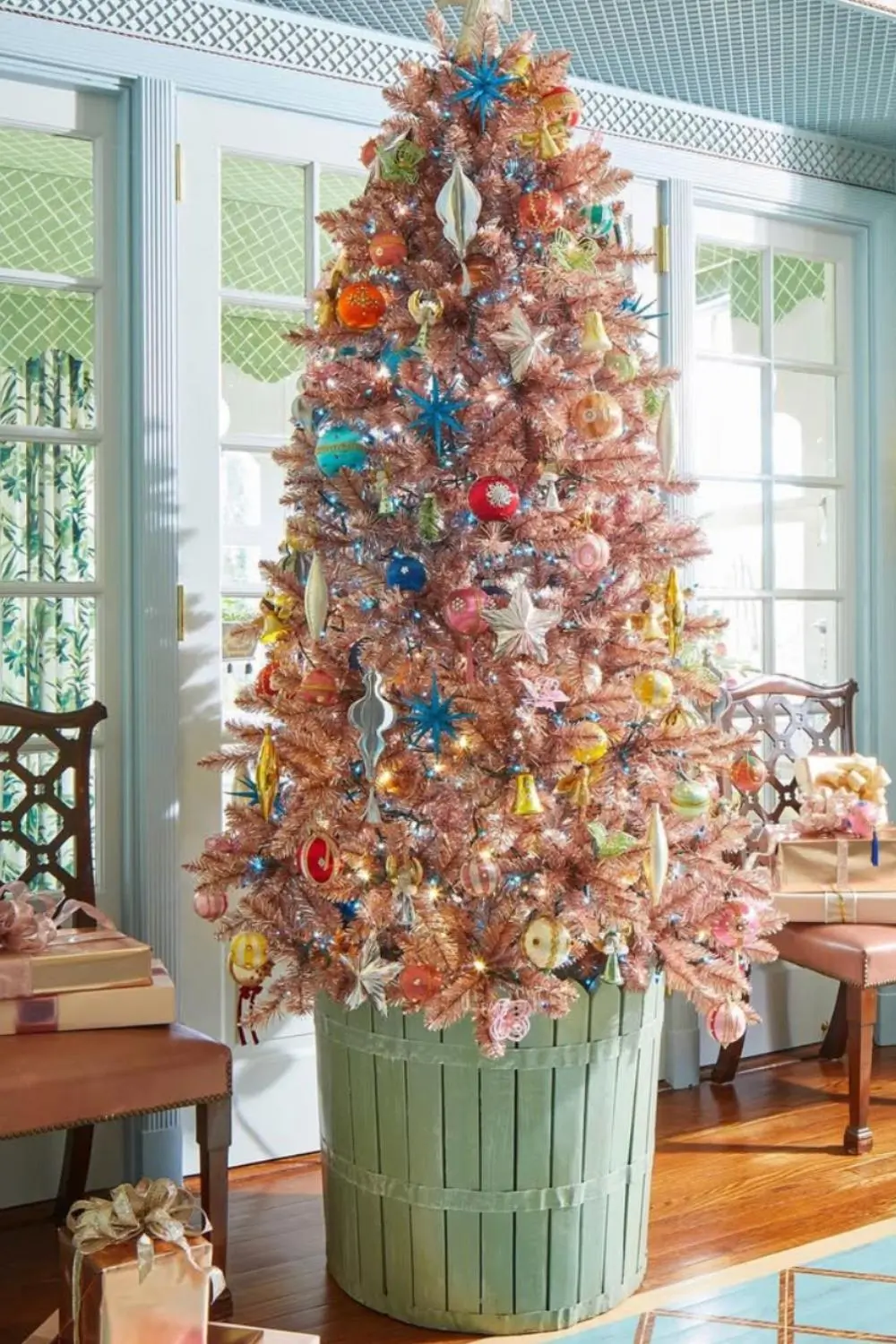 Стильний затишок: як нарядити ялинку у 2026 році модно і для душі pink 1, 29, Стильний затишок: як нарядити ялинку у 2026 році модно і для душі Як нарядити ялинку