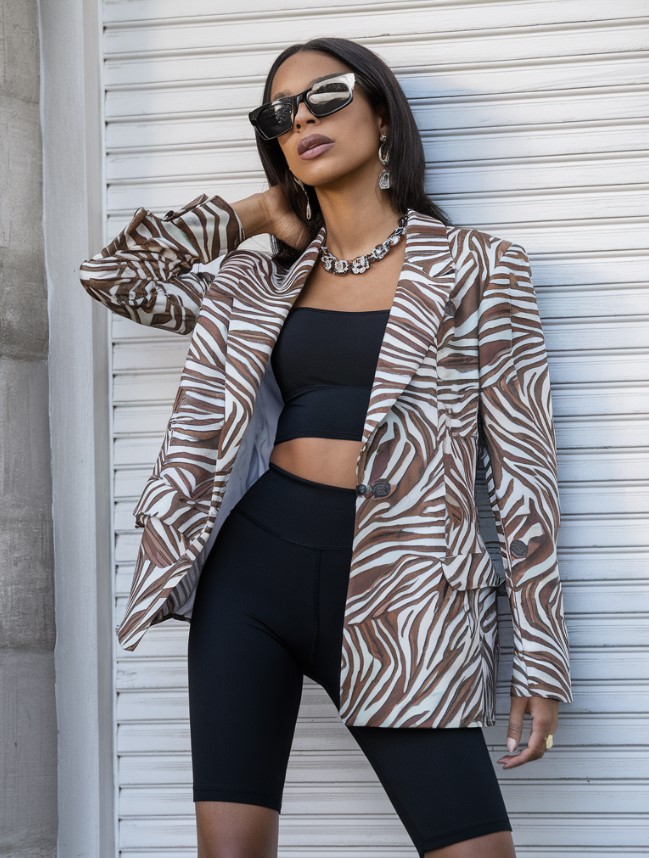 Найактуальніші моделі та забарвлення жіночих курток на весну 2026 року! Фото print, 51, Найактуальніші моделі та забарвлення жіночих курток на весну 2026 року! Фото куртки