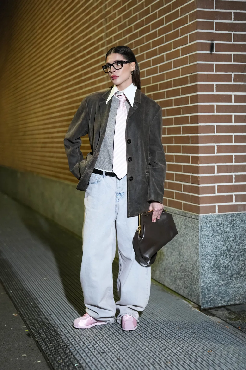 Будь у тренді: які жіночі кросівки в моді у 2026 році rozovye, 38, Будь у тренді: які жіночі кросівки в моді у 2026 році женские кроссовки