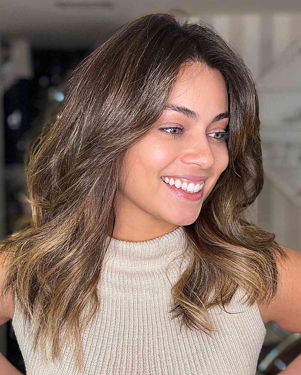 Стрижки для дівчаток-підлітків: яскраві, зручні та оригінальні. Назви з фото sheg legkij, 18, Стрижки для дівчаток-підлітків: яскраві, зручні та оригінальні. Назви з фото стрижки для дівчаток-підлітків