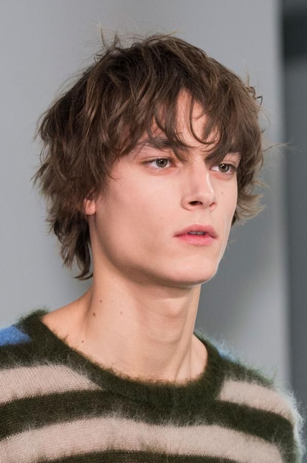 Які чоловічі зачіски середньої довжини зараз в моді? Назви подовжених стрижок+фото sheg2, 15, Які чоловічі зачіски середньої довжини зараз в моді? Назви подовжених стрижок+фото мужские стрижки