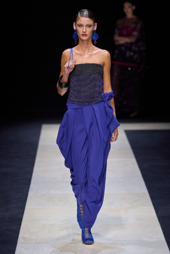 Тренди жіночого одягу весна-літо 2026: чим здивує новий сезон shtany aladdina, 46, Тренди жіночого одягу весна-літо 2026: чим здивує новий сезон тренды женской одежды