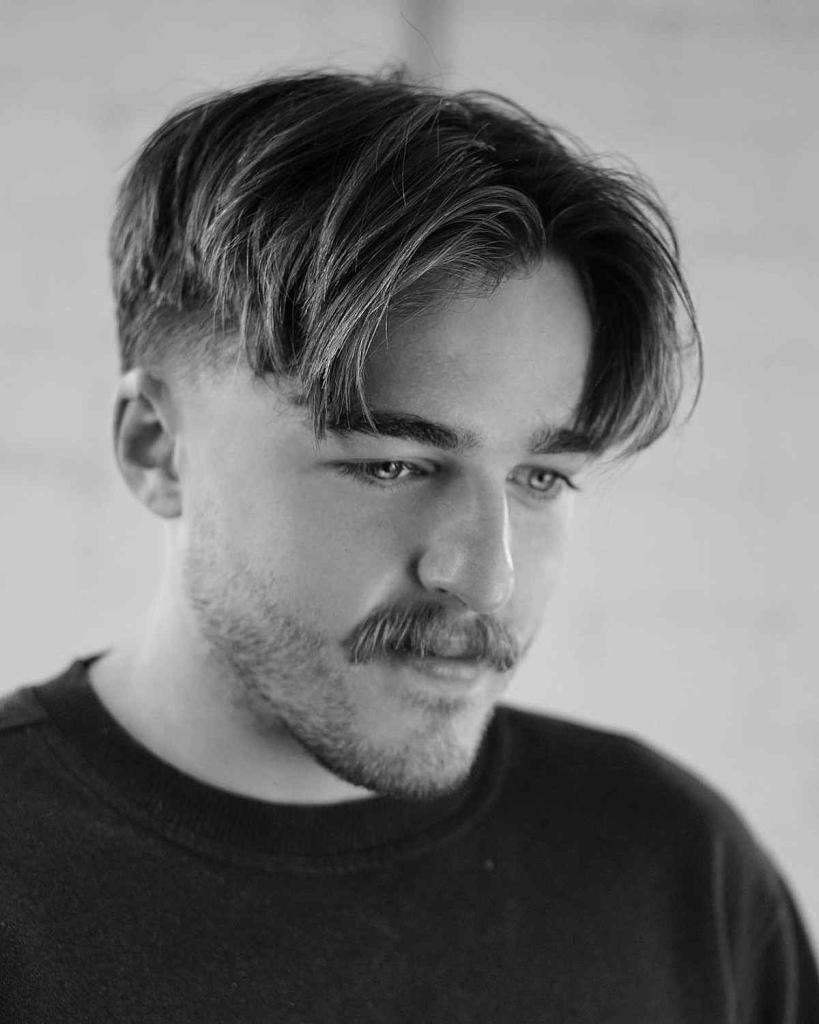 Які чоловічі зачіски середньої довжини зараз в моді? Назви подовжених стрижок+фото shtorki2 1, 31, Які чоловічі зачіски середньої довжини зараз в моді? Назви подовжених стрижок+фото мужские стрижки