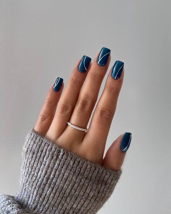 Чим позначиться 2026 у сфері нейл-дизайну? Тенденції у манікюрі, новинки+85 фото sinij2, 6, Чим позначиться 2026 у сфері нейл-дизайну? Тенденції у манікюрі, новинки+85 фото дизайн