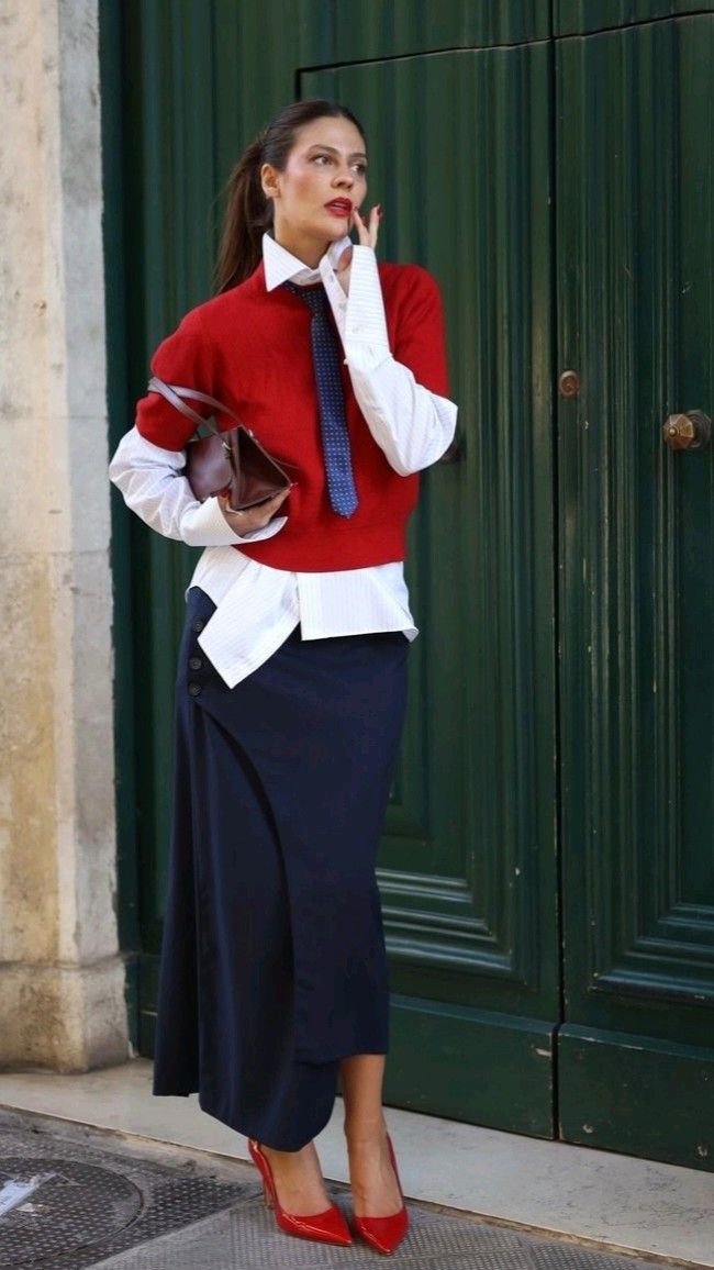 Стильні жіночі образи з білою сорочкою: як носити та з чим поєднувати – поради, ідеї, фото sviter, 17, Стильні жіночі образи з білою сорочкою: як носити та з чим поєднувати – поради, ідеї, фото образы