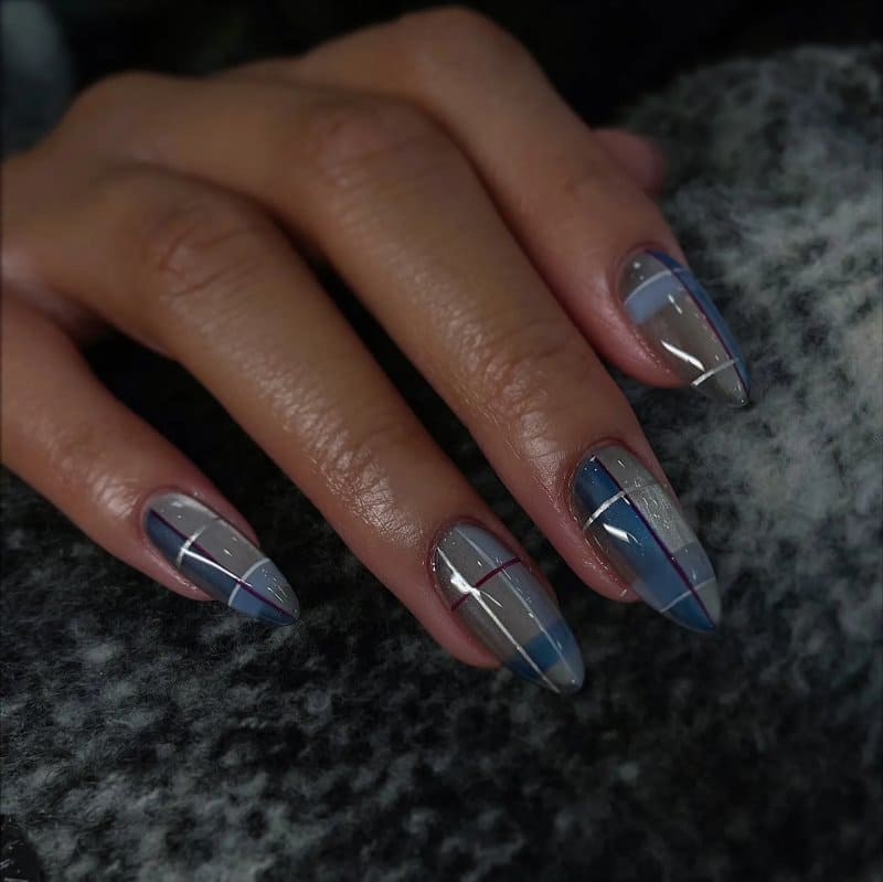 65 найкращих фото-ідей новорічного манікюру 2026: тренди, кольори, декор sweater2, 39, 65 найкращих фото-ідей новорічного манікюру 2026: тренди, кольори, декор Манікюр 2026