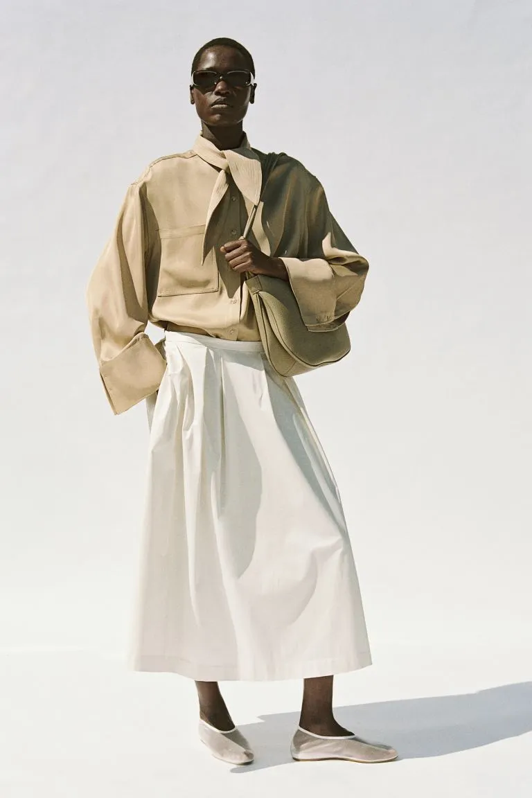 Спідниця-міді - тренд 2026: види, як підібрати по фігурі. З чим носити атласну та джинсову спідниці-міді? talija niz, 12, Спідниця-міді - тренд 2026: види, як підібрати по фігурі. З чим носити атласну та джинсову спідниці-міді? міді