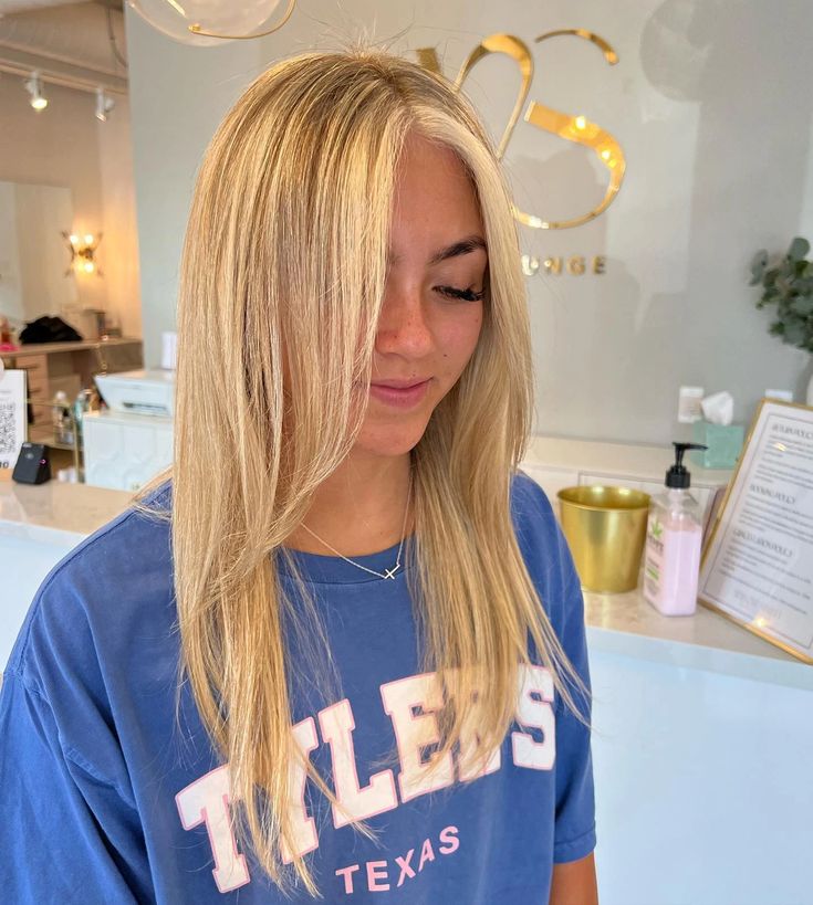 Стрижки для дівчаток-підлітків: яскраві, зручні та оригінальні. Назви з фото tonkie 1, 32, Стрижки для дівчаток-підлітків: яскраві, зручні та оригінальні. Назви з фото стрижки для дівчаток-підлітків