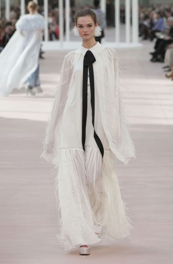 Тренди жіночого одягу весна-літо 2026: чим здивує новий сезон zhenstvennost, 16, Тренди жіночого одягу весна-літо 2026: чим здивує новий сезон тренды женской одежды