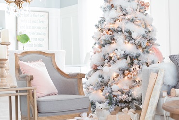 Рожева ялинка на Новий рік-2026: як нарядити красиво та зі смаком , 49, Рожева ялинка на Новий рік-2026: як нарядити красиво та зі смаком вешалка в прихожую